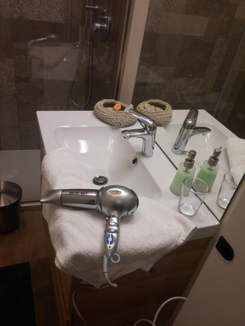 Casa Antico Borgo Di Varenna Apartman Kültér fotó