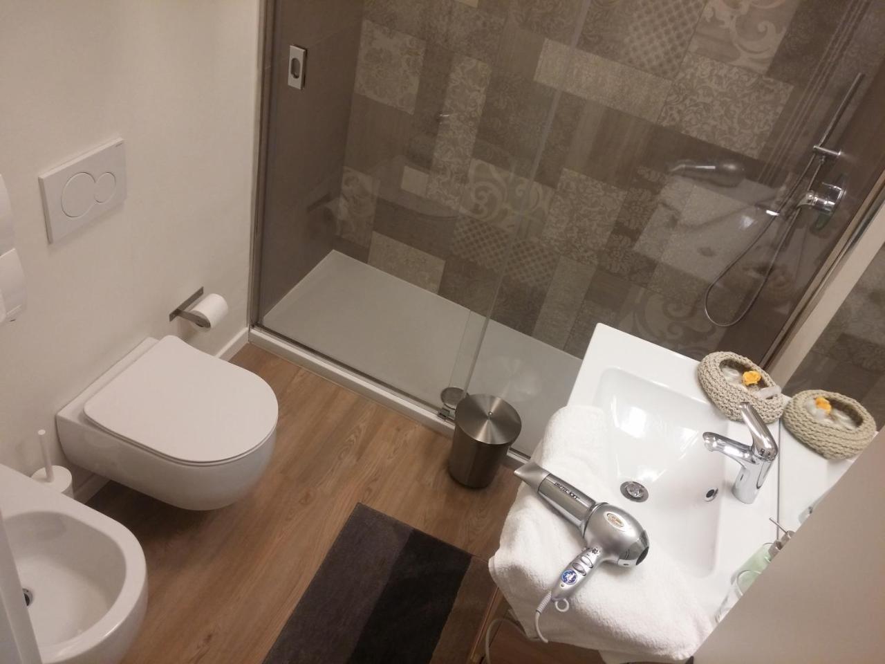 Casa Antico Borgo Di Varenna Apartman Kültér fotó